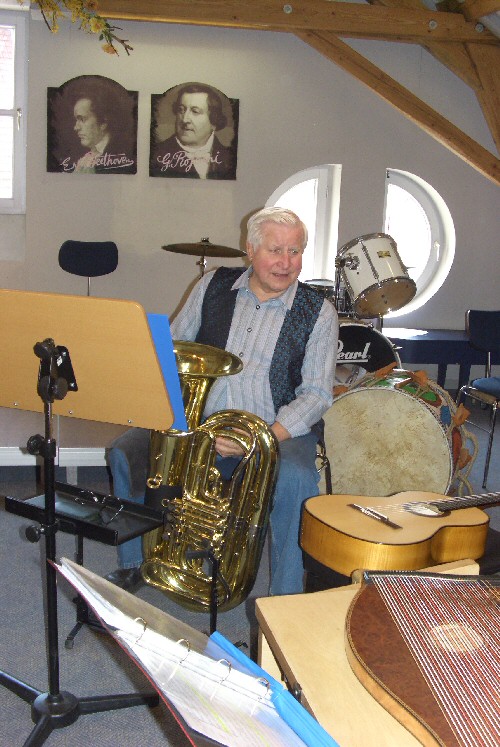 Lutz in der Garchinger Musikschule